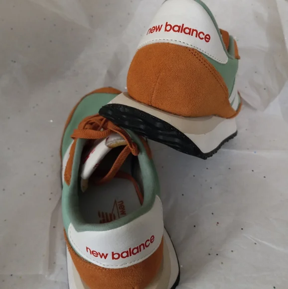 New Balance 237 Mint and Orange Sneakers - Picture 3 of 4
